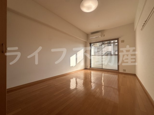 オリエンタル長田駅前の内装