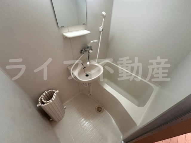 オリエンタル長田駅前の浴室