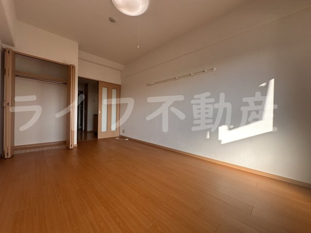 オリエンタル長田駅前の居間・リビング