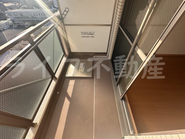 オリエンタル長田駅前のバルコニー