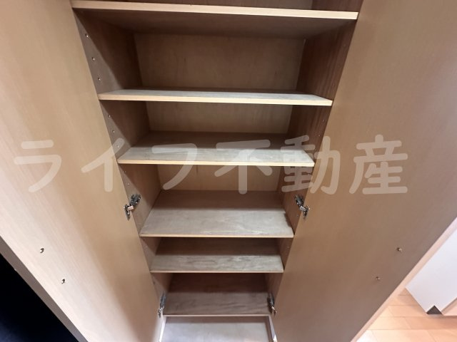 オリエンタル長田駅前の収納