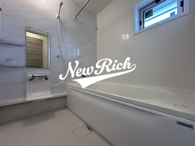 伊勢崎市茂呂町１丁目のアパートの浴室