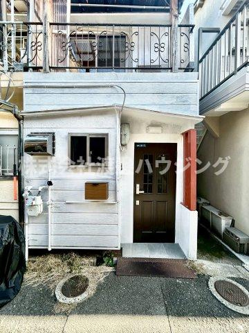 グランテラス萱島のエントランス