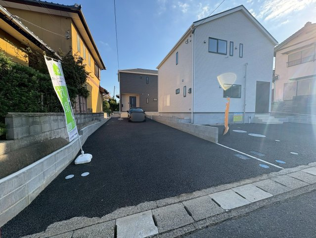京都郡苅田町大字苅田　新築一戸建ての外観|駐車場は縦列3台♪
【苅田町　新築戸建て】