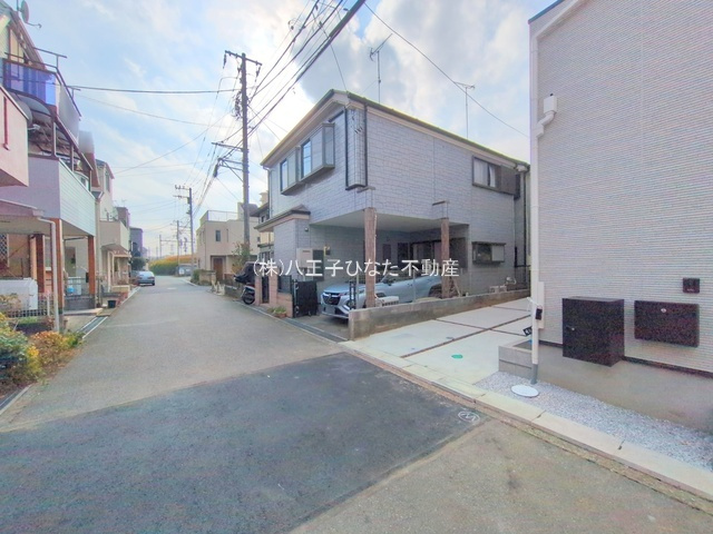 祝：成約済み　八王子市　子安町　新築戸建ての前面道路含む現地写真|～仲介手数料無料☆八王子ひなた不動産～　八王子市子安町　新築戸建て