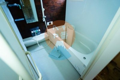 【浴室】 | ソフィス かすみの瀬 | ネット無料。一坪風呂　※参考写真です
