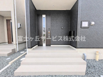 【エントランス】 | 磐田市森本 新築一戸建て 1号棟 | エントランスです