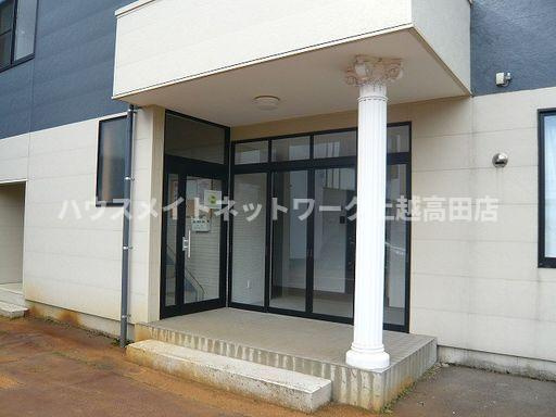 オレンジヒルズＪ１のエントランス|エントランス