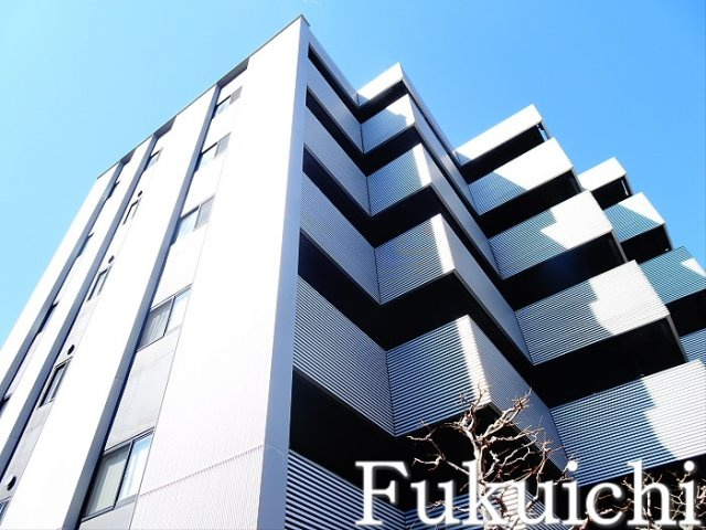 カスタリア目黒鷹番の外観