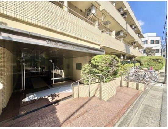 ★仲介手数料無料★ライオンズマンション千駄ヶ谷第二（新規リノベーション済み・角住戸・陽当たり良好）　の周辺