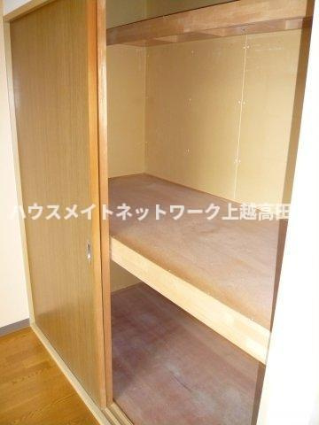 ラビットハウスムーンライトの収納|収納（参考同型202号室室内写真）