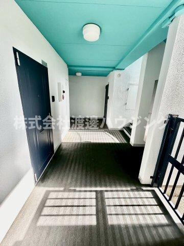 ロイヤル北斗のエントランス