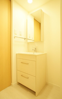 【独立洗面台】 | リブリ・Unitee