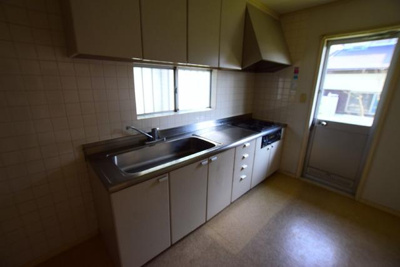 ★★大きなキッチンでお料理もはかどりますね★★