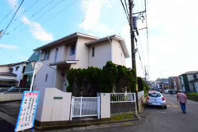 ★★角地にございますよ★★