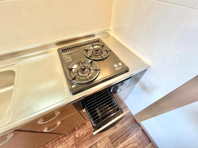 パームヒルズのキッチン|2口ガスコンロ