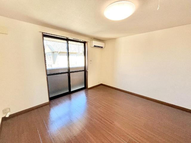 パームヒルズの内装|洋室