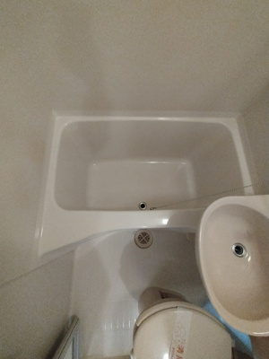 浴槽です