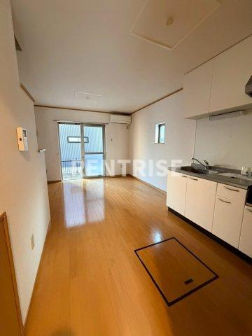 APERIRE A棟の居間・リビング