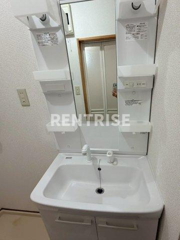 DUPLEX 国王37の洗面所