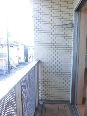 【バルコニー】 | ルミエール壱番館