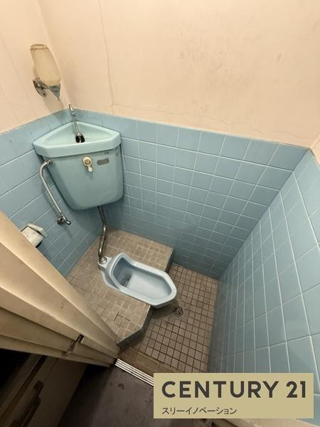 アドネスビルのトイレ