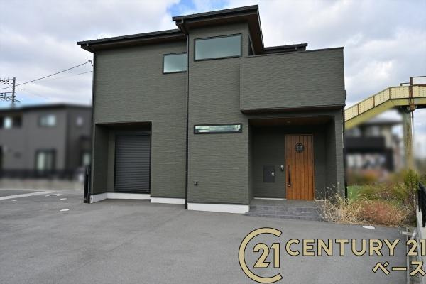 大和高田市曽大根１丁目　一戸建の外観