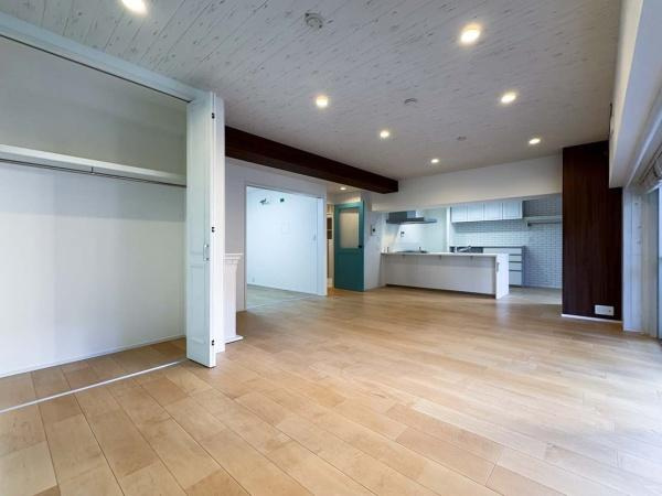 グランドメゾン鶴見の居間・リビング