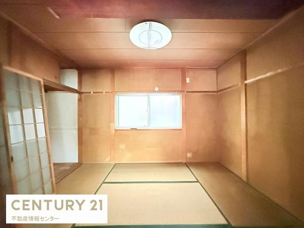 【内装】 | 西九条一丁目　中古戸建 | リフォームしがいのあるお部屋です！一から好きなようにプランニングできます。