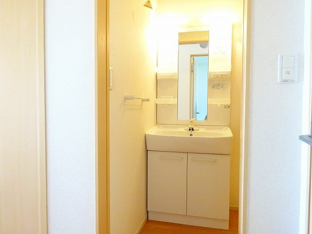 ジェントリーの洗面所|スペースが確保できる洗面所です