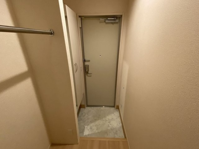 House祐天寺の玄関