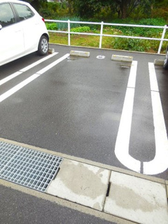 【駐車場】 | クヴェレ | 駐車場完備です