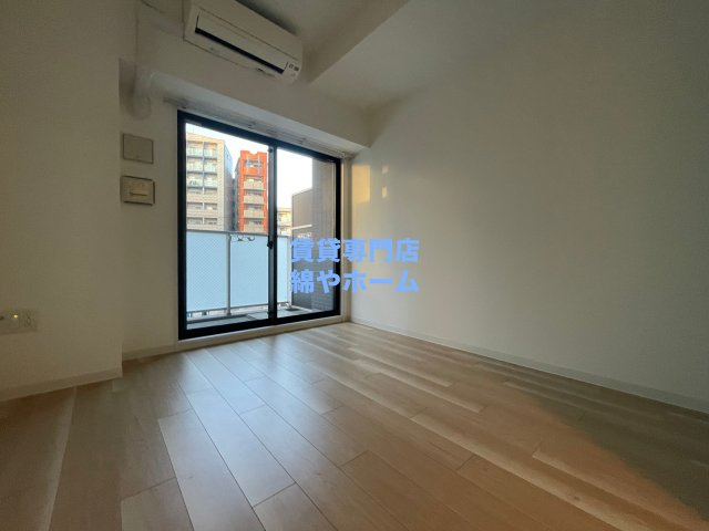 ファーストフィオーレ難波南パークサイドの居間・リビング