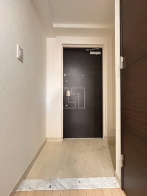 【玄関】 | エスライズ本町東 | エスライズ本町東　玄関スペース