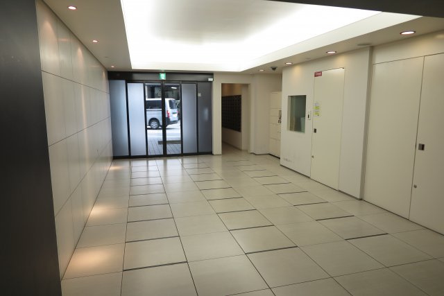 KDXレジデンス難波南のロビー