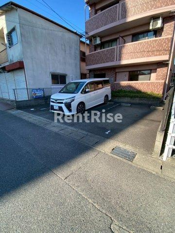 Plume d’Angeの駐車場
