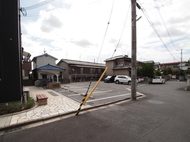 ヴィレッタの駐車場