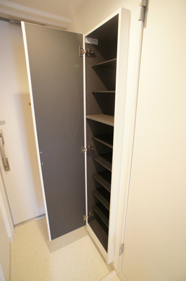 【玄関】 | リブリ・T.T