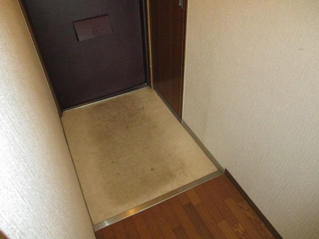 コーポ睦の玄関