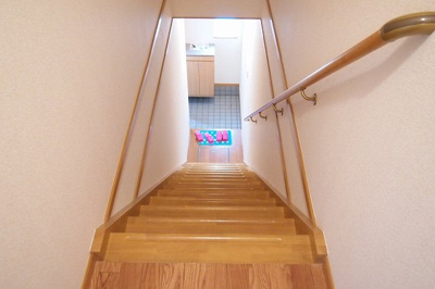 【その他】 | イーストアルカディア | 階段下り