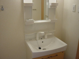 【洗面所】 | ラ　メゾン　デ　ショコラ | 洗髪洗面化粧台