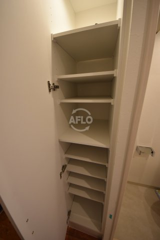 B-PROUD天満橋の収納|B-PROUD天満橋　洗面所収納