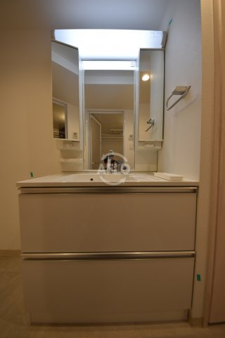 B-PROUD天満橋の独立洗面台|B-PROUD天満橋　独立洗面台