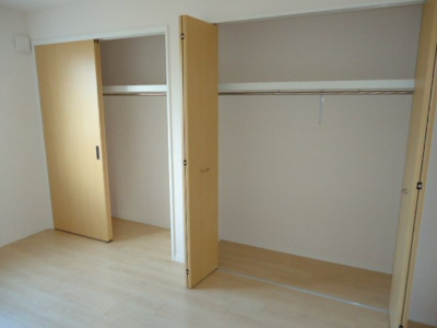 【収納】 | サンバレーヒルズ | 洋室収納