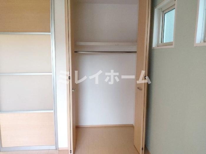 クローバーハイツの収納