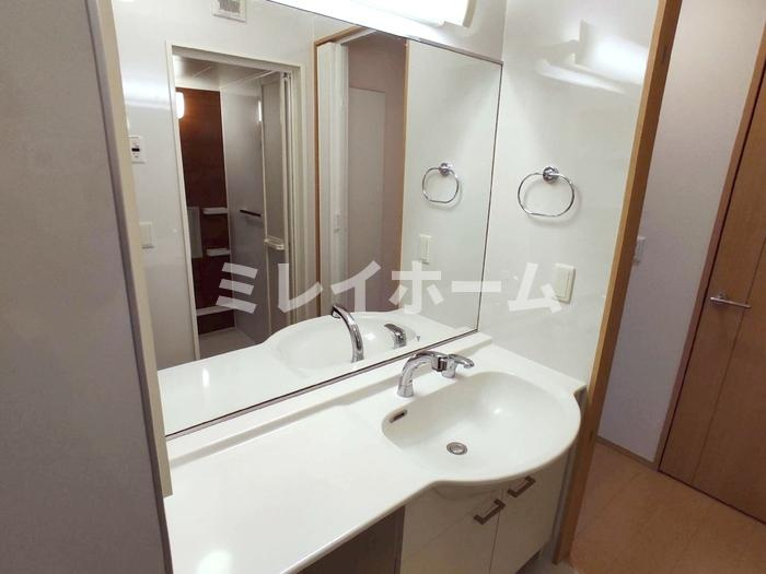 クローバーハイツの洗面所