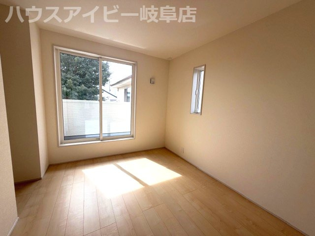 【洋室】の画像