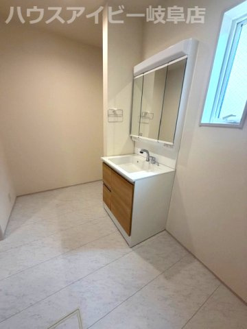 【独立洗面台】の画像