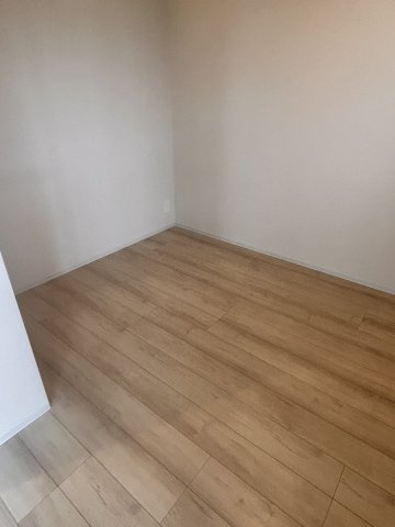 プラザ・ラ・ポールの洋室