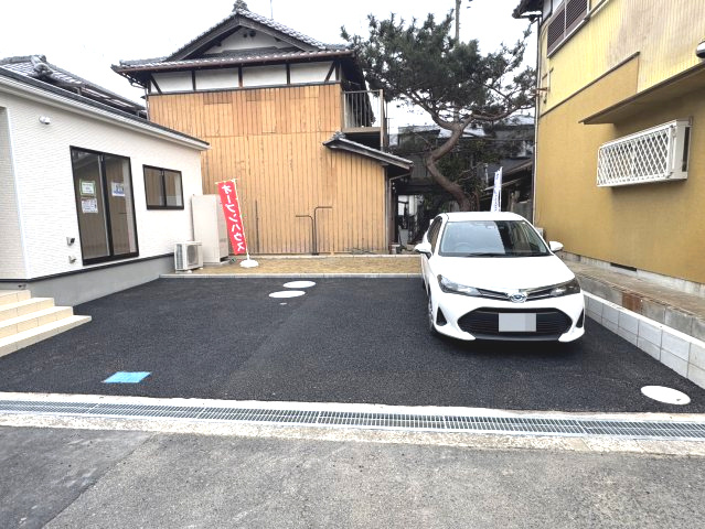 クレイドルガーデン阪南市自然田第3　1号棟の前面道路含む現地写真